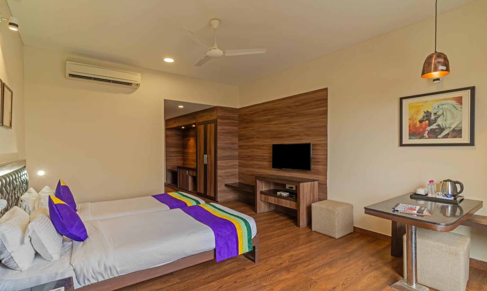 Treebo Premium Baramasi By Jai Club Prime Hotel Jaipur Eksteriør billede