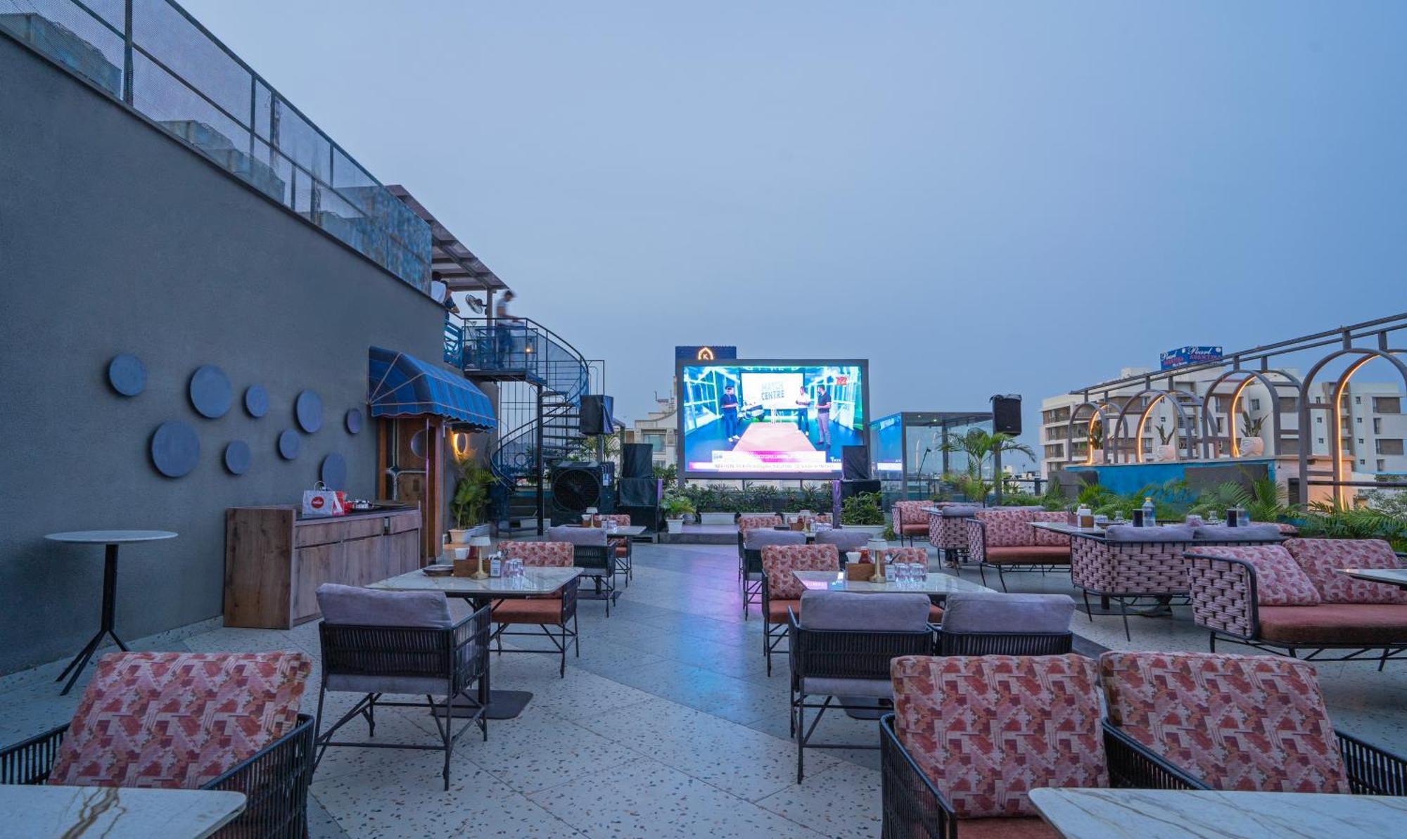 Treebo Premium Baramasi By Jai Club Prime Hotel Jaipur Eksteriør billede